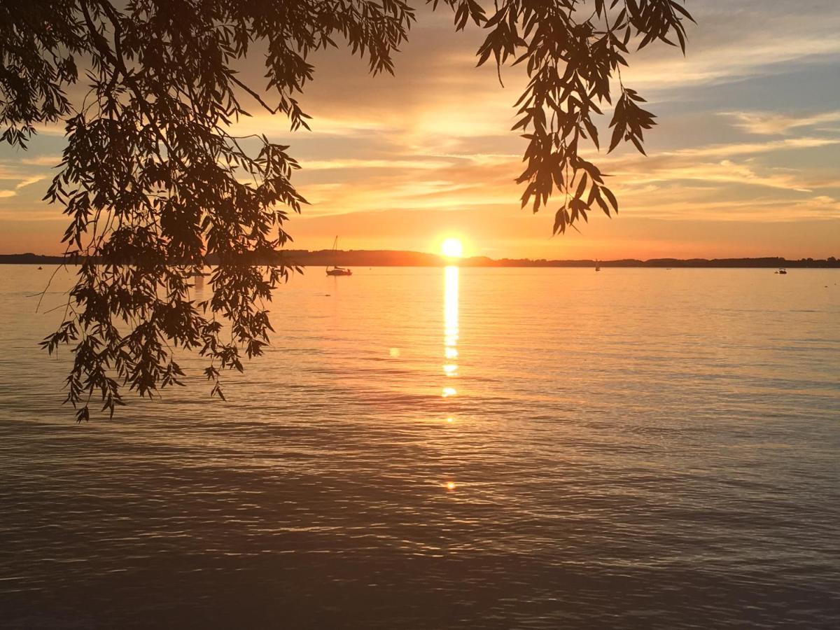 Ferienwohnung Am Chiemsee 우베르시 외부 사진