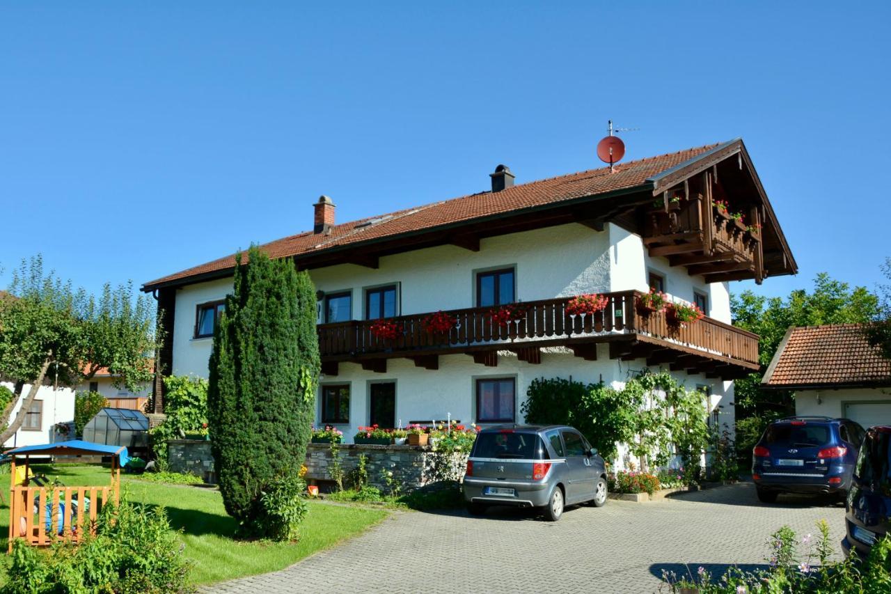 Ferienwohnung Am Chiemsee 우베르시 외부 사진